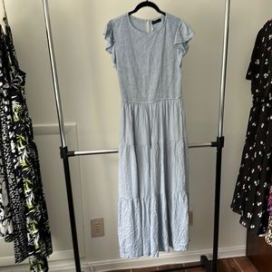 Women’s dress